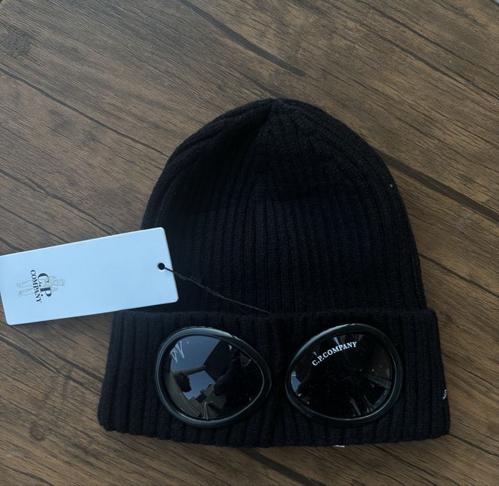 Шапка C.P. Company