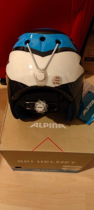 Нова ски каска Alpina Carat