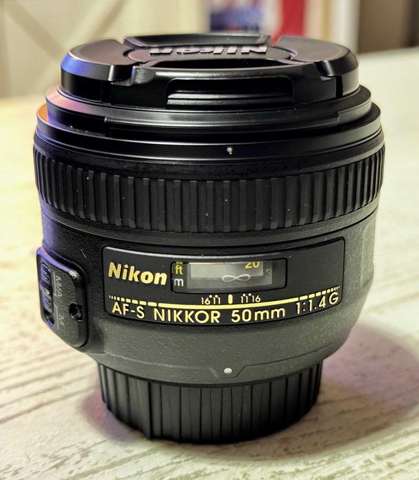 Vand Obiective Nikon 24-70mm + Nikon 50mm