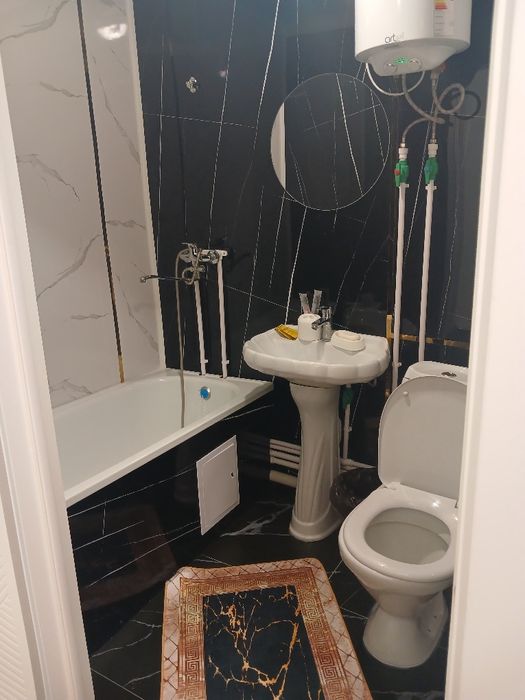 Квартира посуточно 1мкр 5д