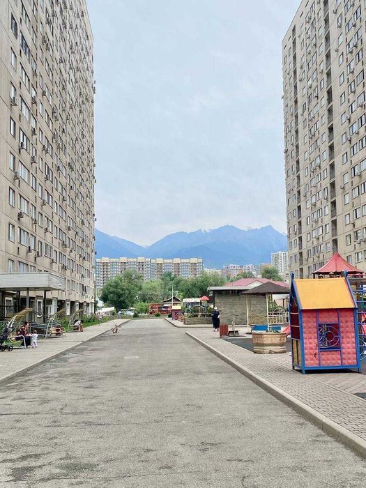 2-комнатная квартира · 72 м²