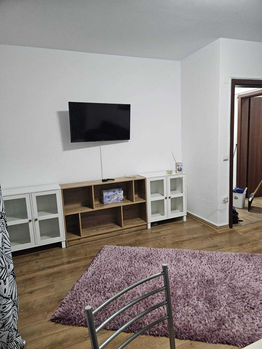 Inchiriez apartament 2 camere