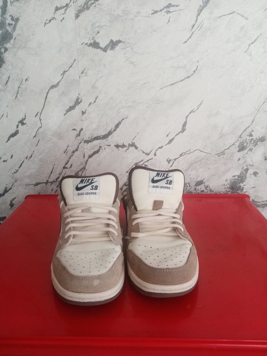 Спортивный кроссовка NIKE