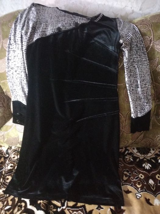 Продам вещи 300 тенге