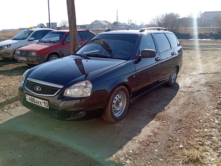 Продам Приору универсал