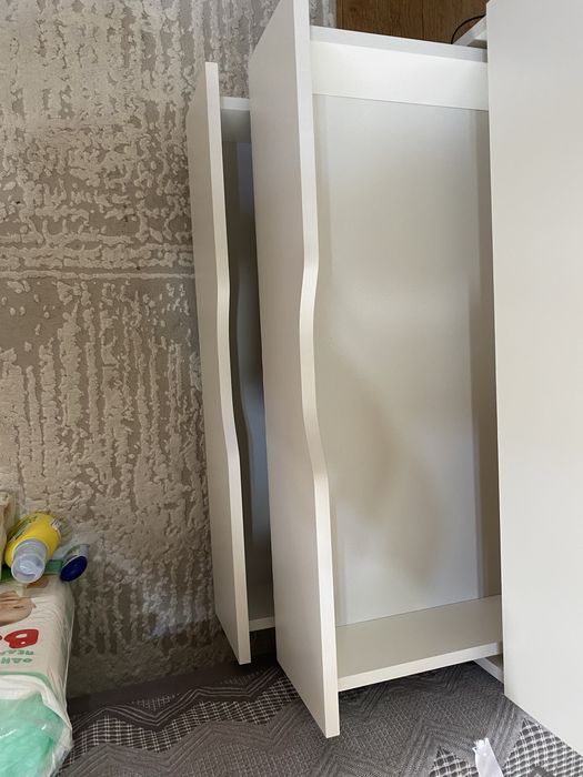 Пеленальный столик