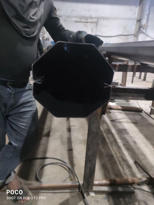 Опоры освещения (Столбы) фонарный для освещения улиц