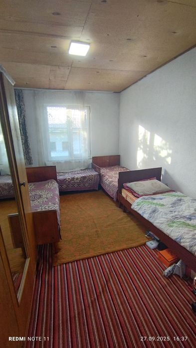 Arenada student qizlarga uchun