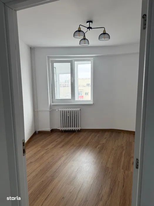 Apartament 4 camere | exclusiv pentru firme | Tineretului | nemobilat - View 2