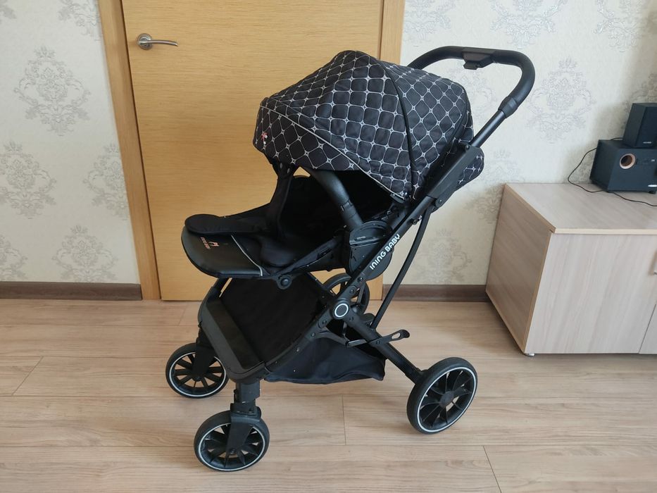 Коляска прогулочная