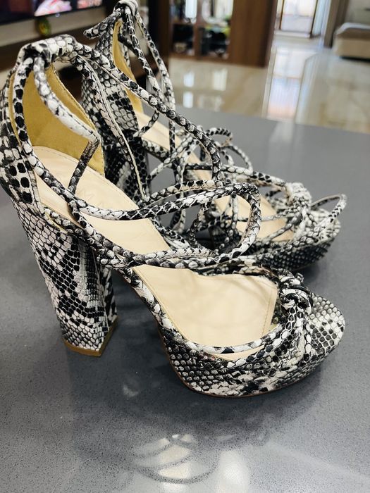 СMickael Kors, Calvin Klain, , Diesel, Khaki store, Pepe Jeansоригинал