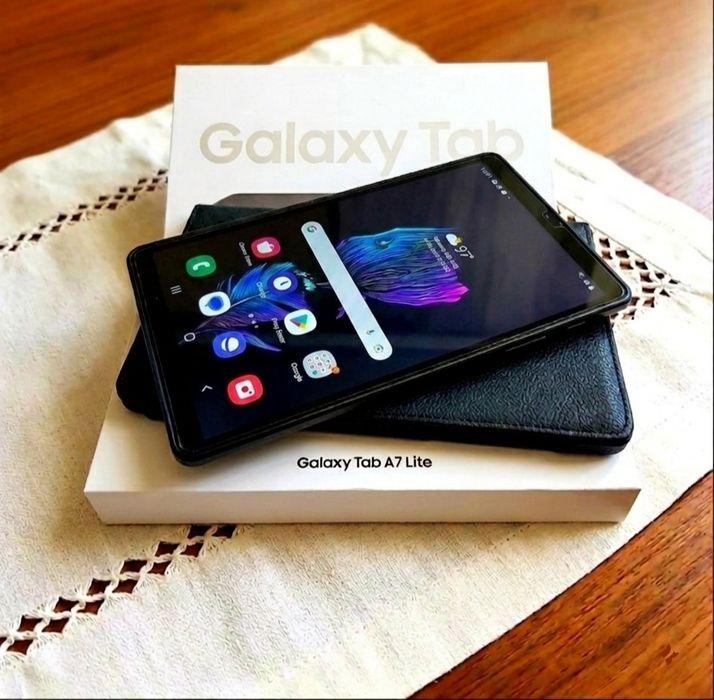 Tabletă Samsung Galaxy Tab A7 / 4G / Android 14 - Aspect ca nou (Cutie, Husă, 2 Folii de sticlă, nou)