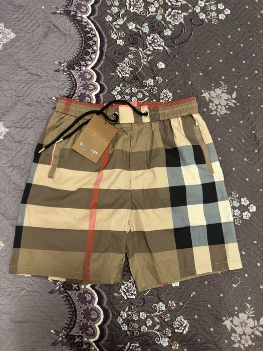 Pantaloni scurti burberry