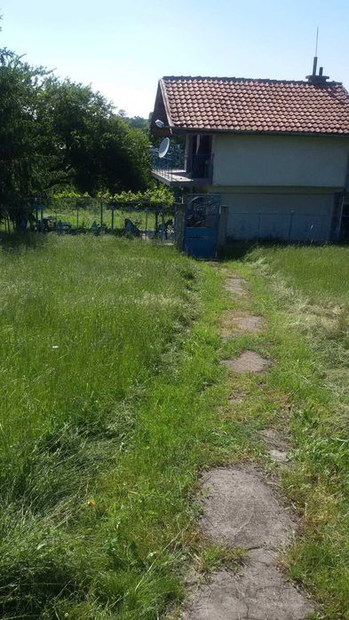 Продавам вила в село Пънчево