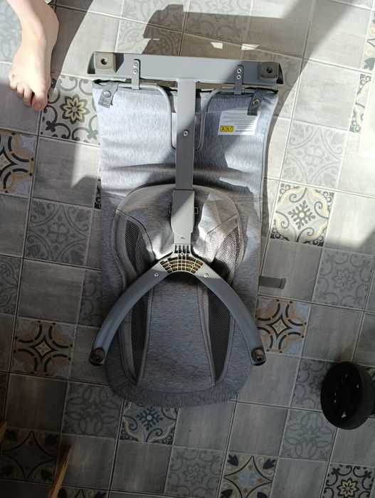 Детский шезлонг-качалка