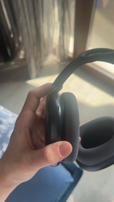 AirPods Max Midnight USB-C