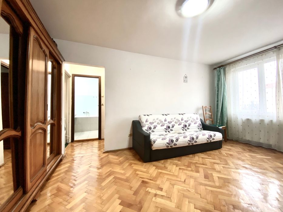 Apartament cu 2 camere de închiriat