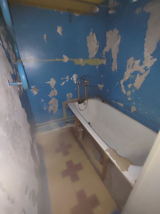 Продается 2-комн (6-50, 5 эт)