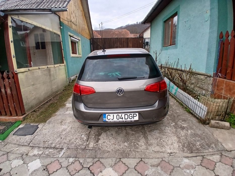Volkswagen GOLF 7 2013