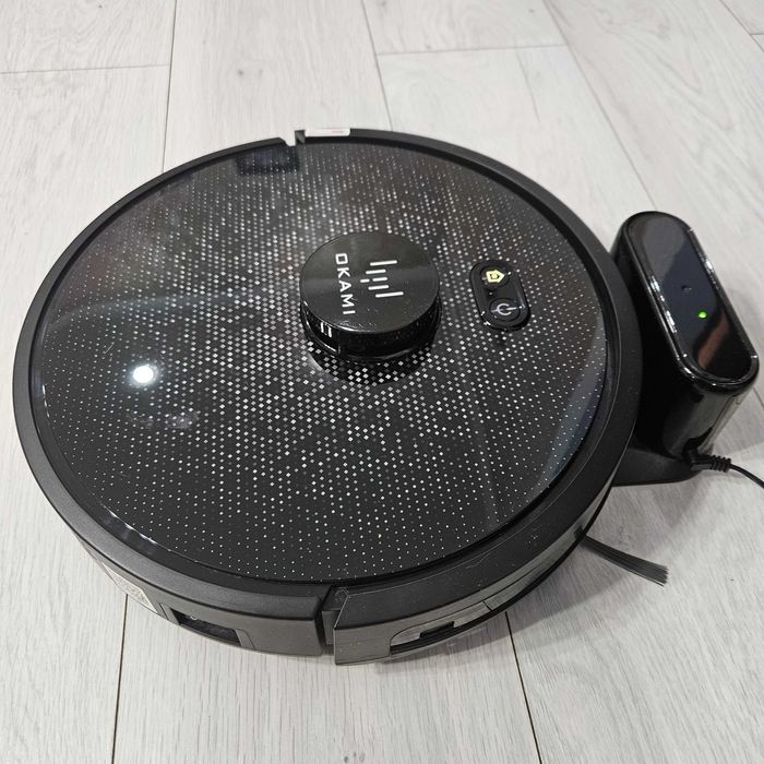 Продам японский робот пылесос Okami U100