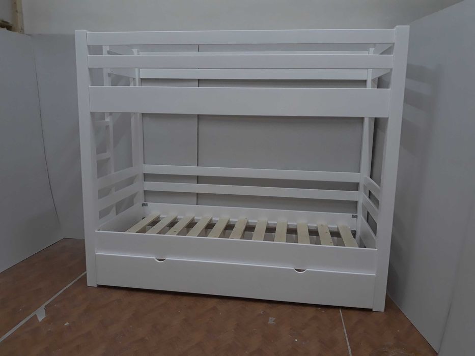 TRANSPORT GRATUIT.Pat etajat-supraetajat din lemn masiv.Cod 2028