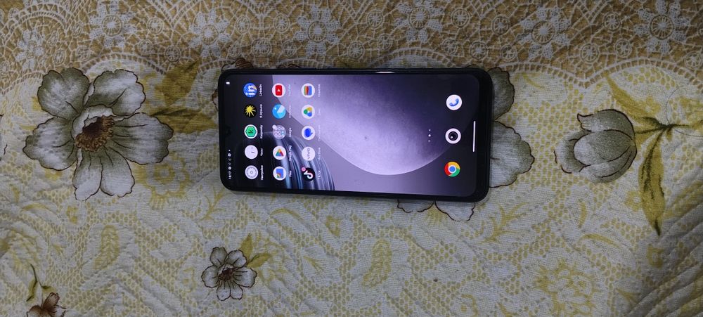 Продам Vivo v 23e