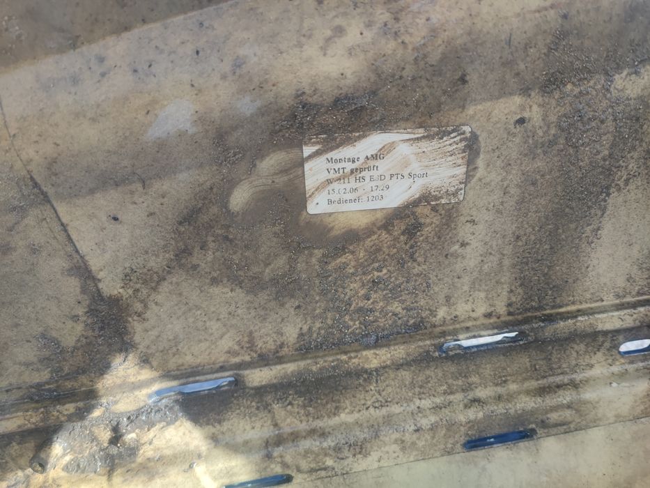 AMG задна броня за w211