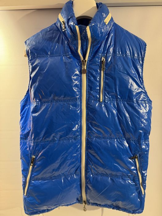 Vesta Moncler 3, barbateasca L
