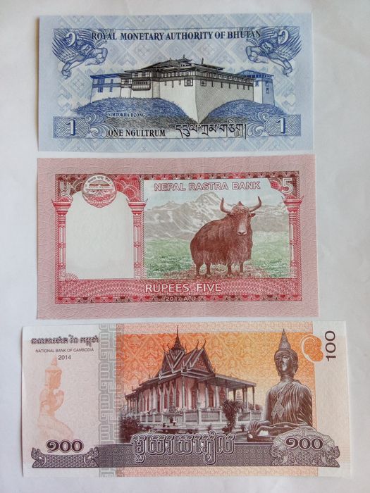 Лот чуждестранни банкноти