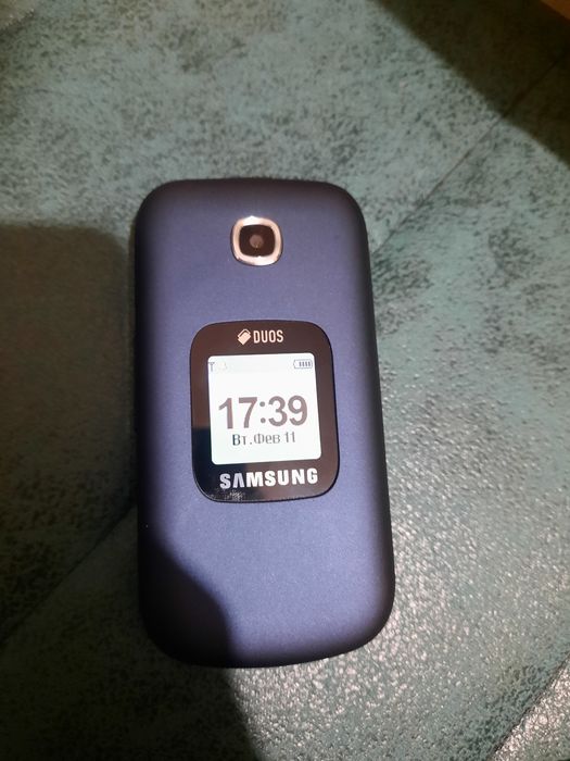 Samsung gusto 3 sotilad