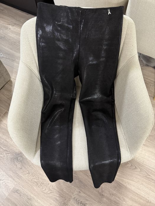 Patrizia pepe черен клин панталон