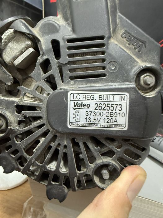 Генератор рио/акцент 2020г