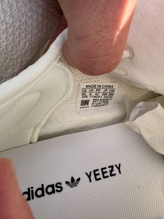 Yeezy 350v2 Triple White