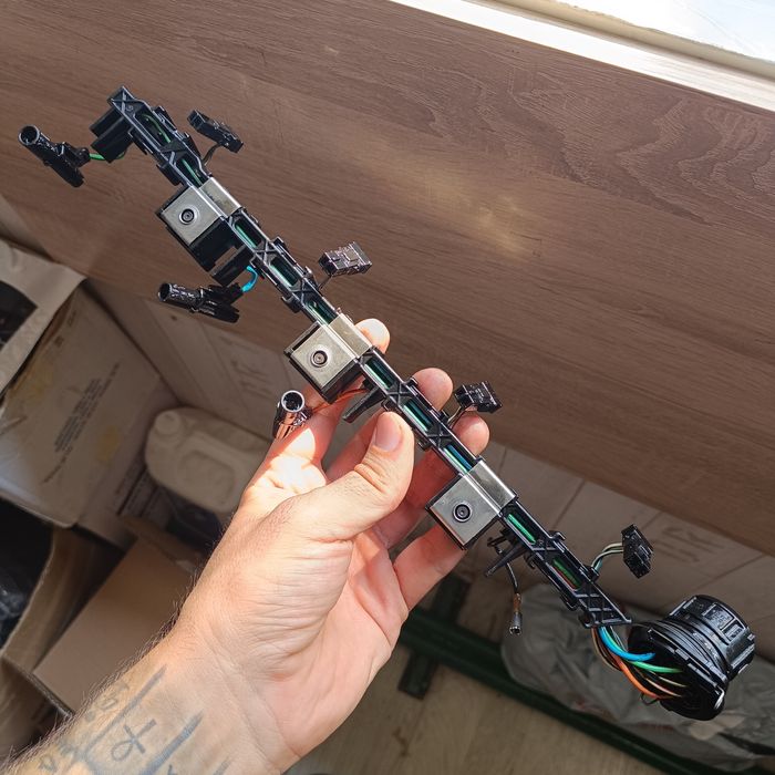 Оригинална инсталация за дюзи и подгревни свещи от 2.0 TDI 170 BMN