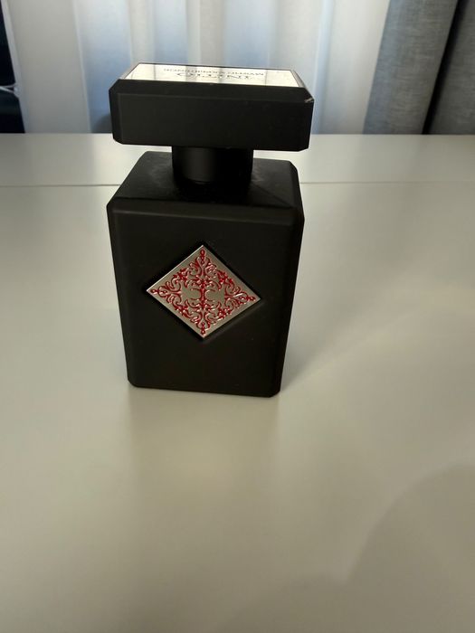 Sticla goala de parfum initio original