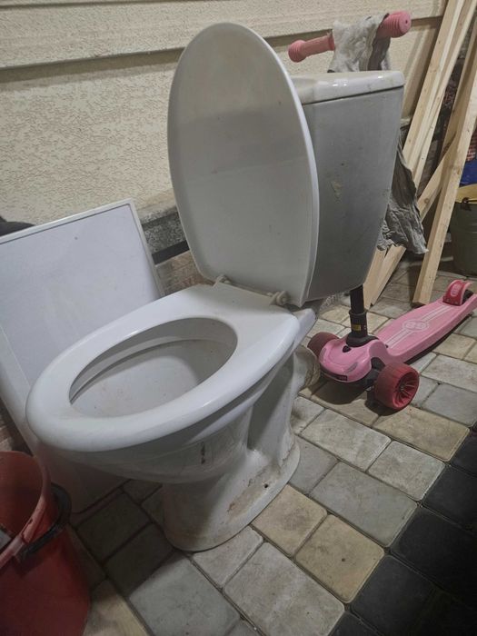 Унитаз рабочий б.у