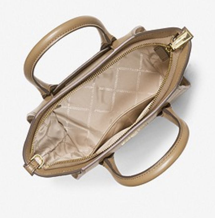 Кожаная сумка Michael Kors 70000