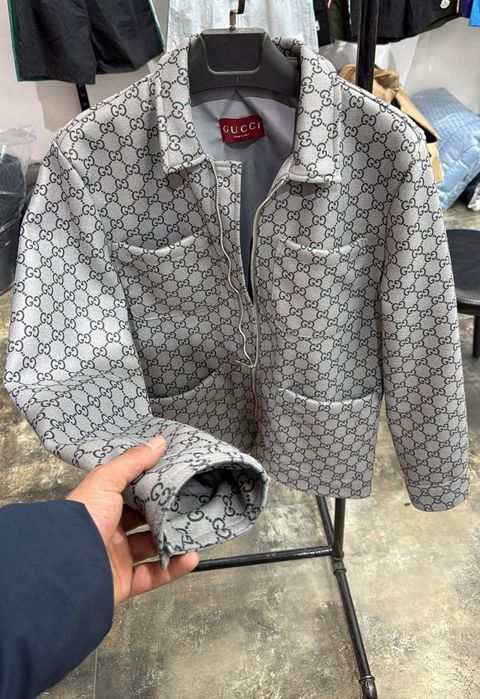 Geaca barbati .Model superb si rar.Calitate luxury. Toate mărimile