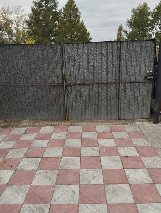 Продам ворота 130 000