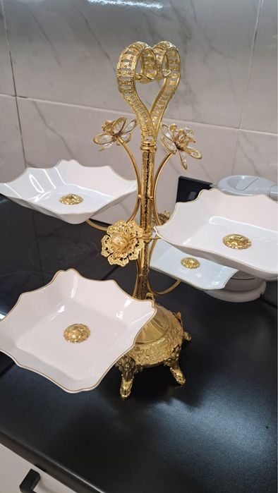 Фруктовница (конфетница), этажерка