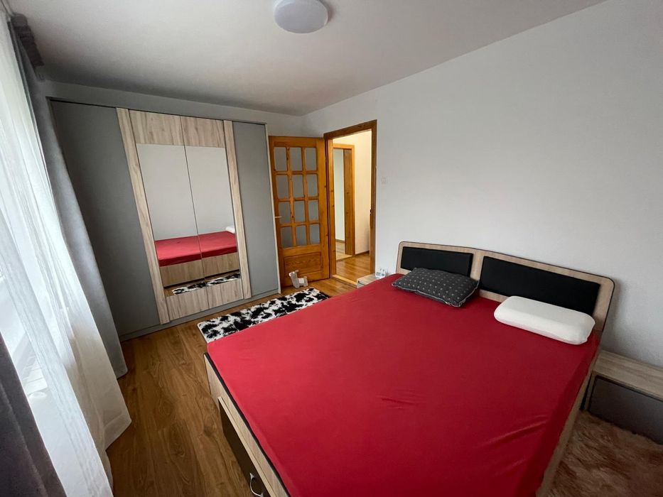 Inchiriere  apartament 2 camere semidecomandat