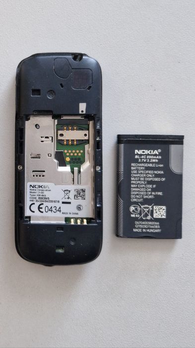 Продaю Nokia C1-02 4Gb