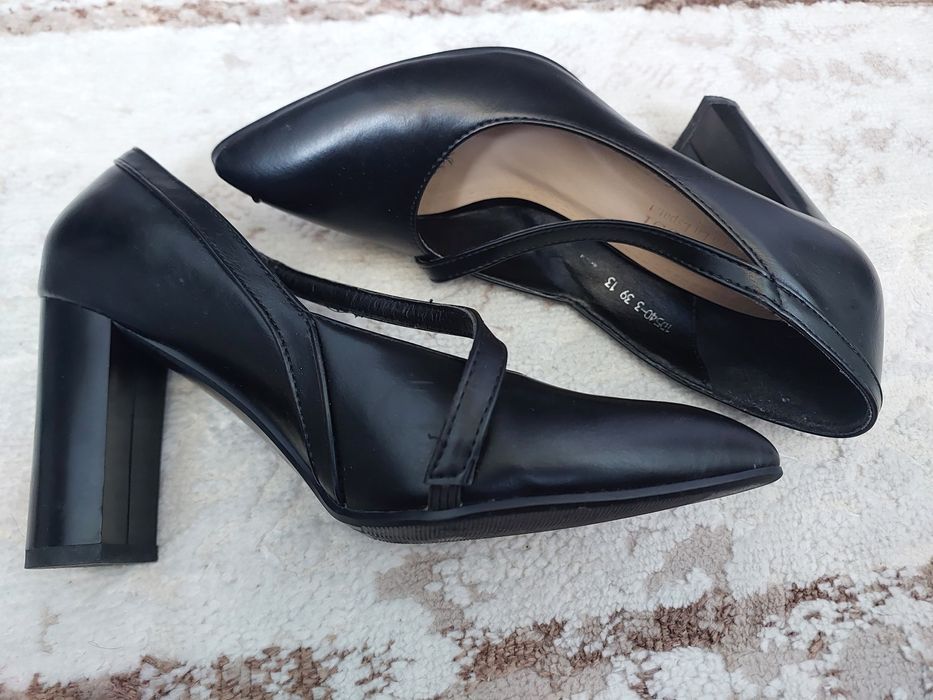 Срочно женские туфли