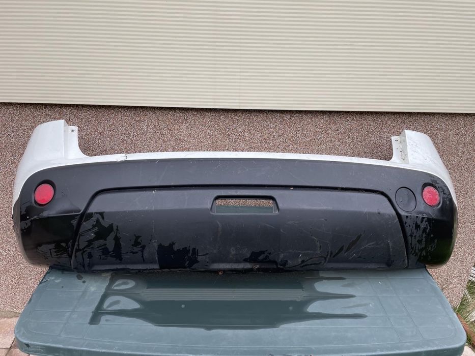 Задна броня за Нисан Кашкай 2011 г.