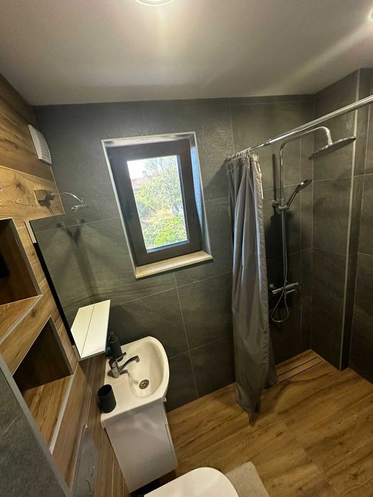 Дава се под наем Къща в Варна, Левски - 150 кв.м за 2000 € - Снимка #9