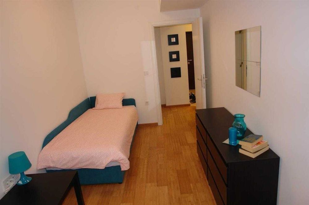 Продава се Тристаен апартамент в Бургас, Център - 96 кв.м за 1488 €/кв.м - Снимка #2