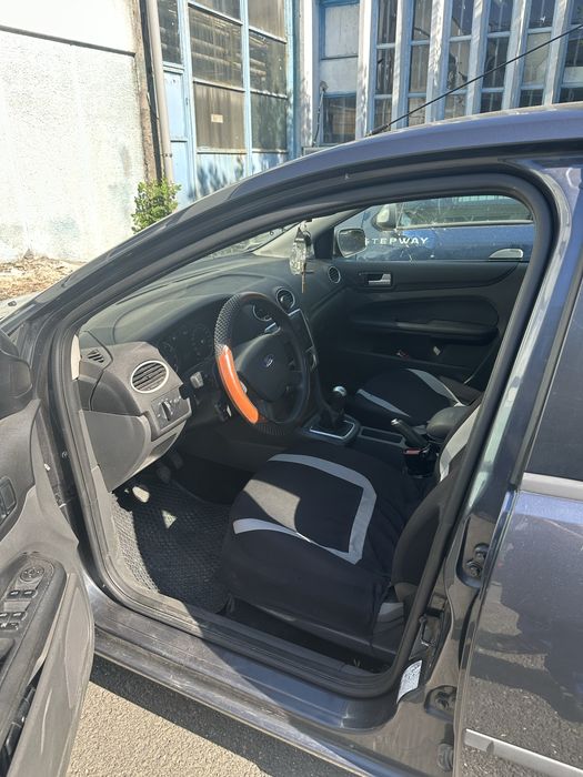 FORD Focus 2006 — imagine 5