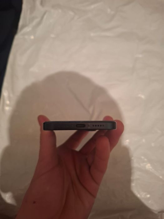 iPhone 16 с гарантие