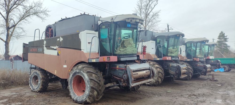 Комбайн Акрос 530 есть 3ед.