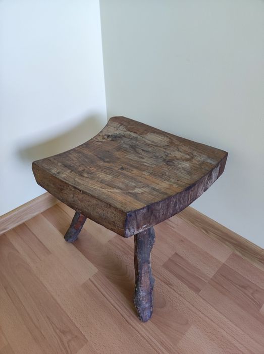 Тъборетка от масив